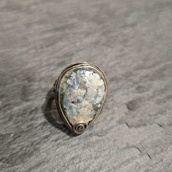 Silver Stone Bracelet and Ring Set - Picture 5 of 7